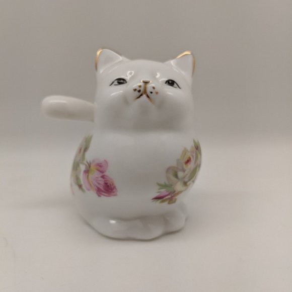 Porcelain 14K Cat Salt & Pepper Shaker - Picture 5 of 6